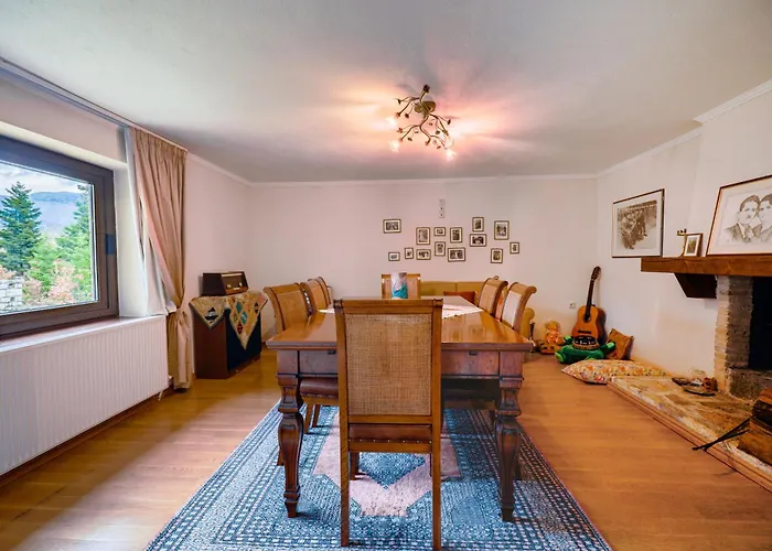 το γιατάκι του τζαβέλα Βίλα Καρπενήσι